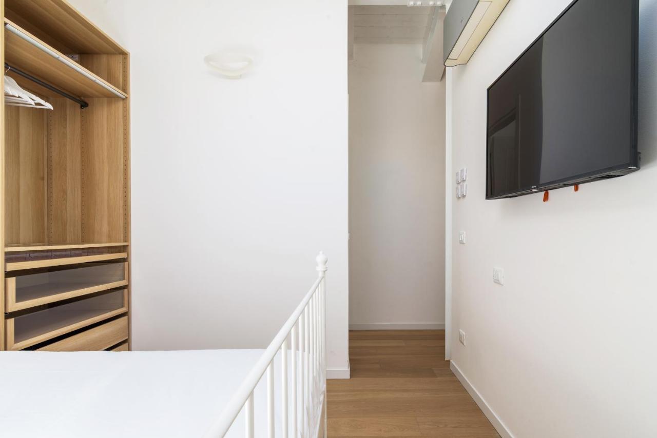 White Navigli Apartment Milano Ngoại thất bức ảnh